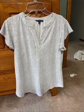 Adrianna Papell White With Pinstripe Split-V Neck Blouse